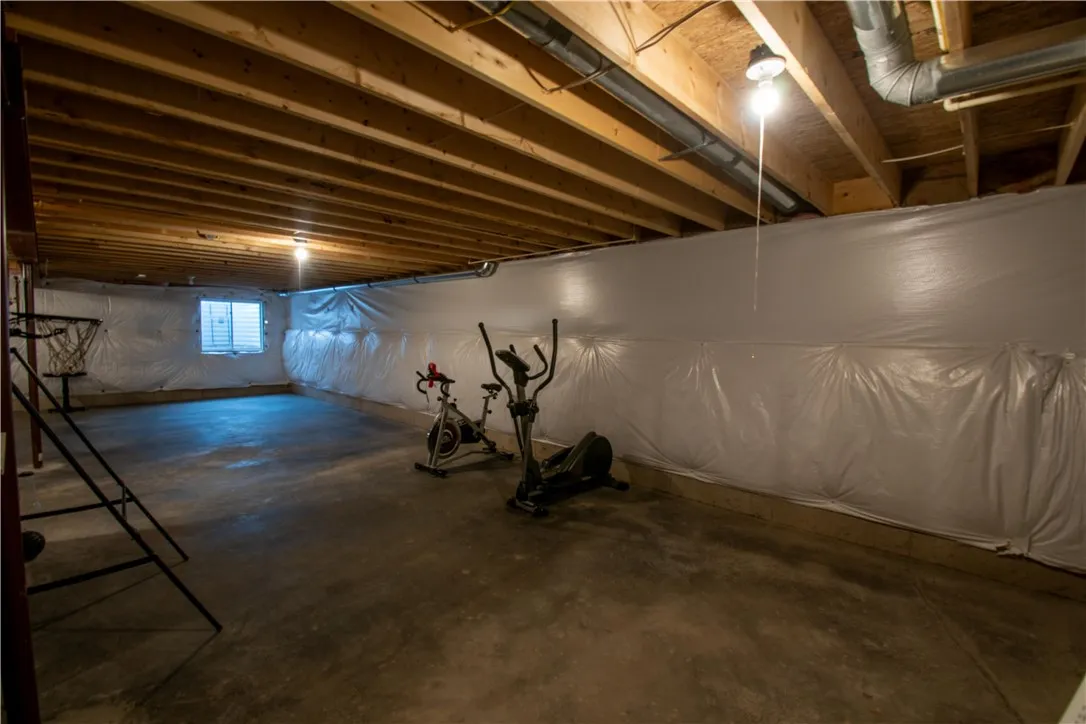 57 Oneida Road, Canandaigua City, New York 14424, Canandaigua City, New York 14424, 3 Bedrooms Bedrooms, 12 Rooms Rooms,2 BathroomsBathrooms,Residential,For Sale,57 Oneida Road, Canandaigua City, New York 14424,0,R1649209