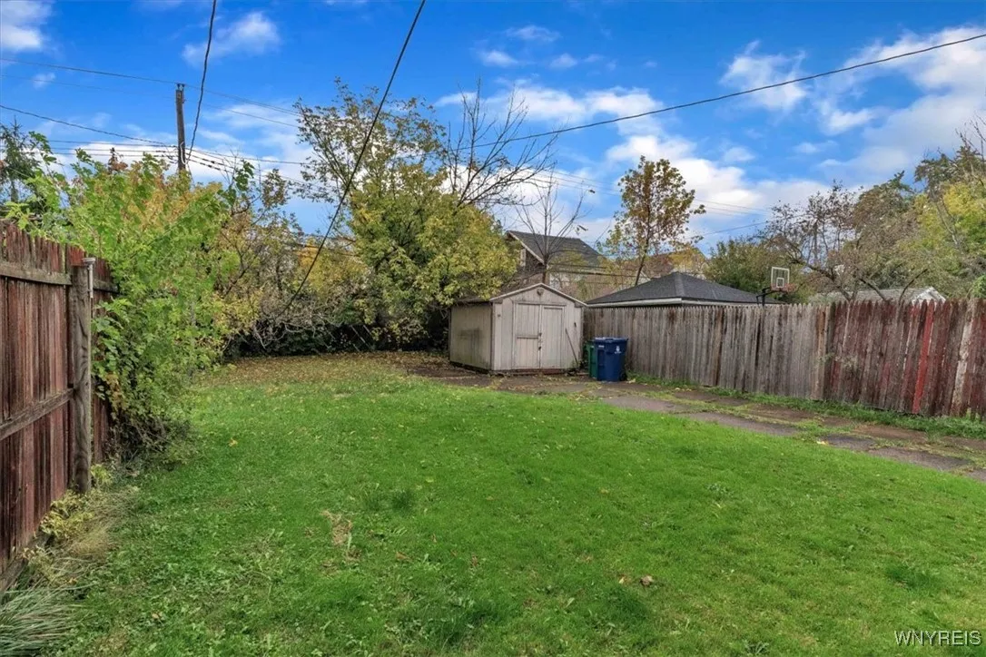 126 Shirley Avenue, Buffalo, New York 14215, Buffalo, New York 14215, 3 Bedrooms Bedrooms, 6 Rooms Rooms,1 BathroomBathrooms,Residential,For Sale,126 Shirley Avenue, Buffalo, New York 14215,0,B1648566