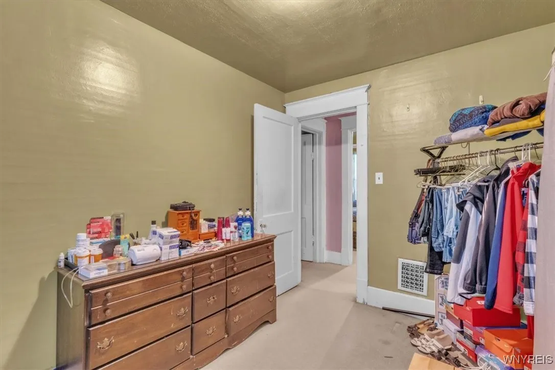 126 Shirley Avenue, Buffalo, New York 14215, Buffalo, New York 14215, 3 Bedrooms Bedrooms, 6 Rooms Rooms,1 BathroomBathrooms,Residential,For Sale,126 Shirley Avenue, Buffalo, New York 14215,0,B1648566