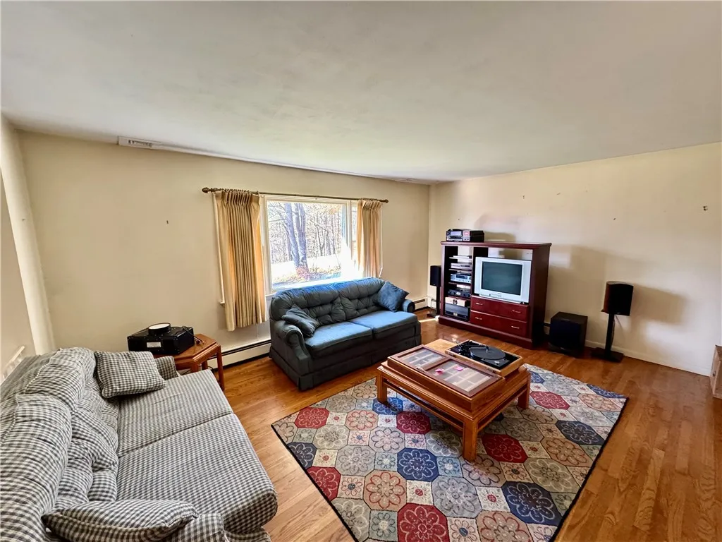 386 Winney Hill Road, Oneonta, New York 13820, Oneonta, New York 13820, 3 Bedrooms Bedrooms, 9 Rooms Rooms,2 BathroomsBathrooms,Residential,For Sale,386 Winney Hill Road, Oneonta, New York 13820,0,R1644178