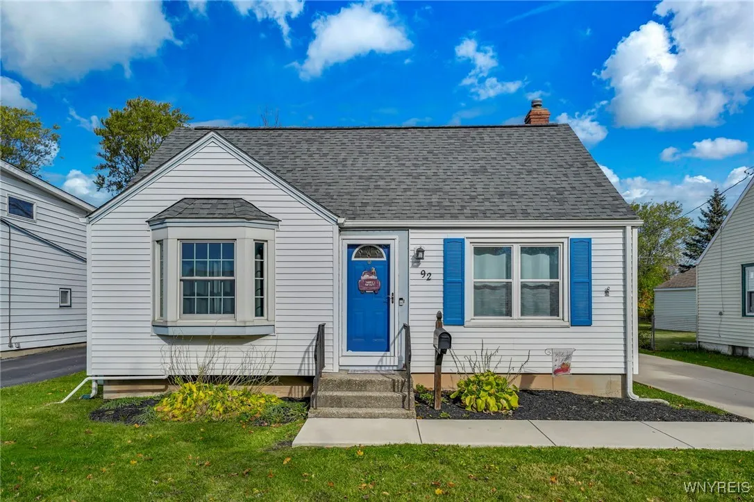 92 Yeager Drive, Cheektowaga, New York 14225, Cheektowaga, New York 14225, 3 Bedrooms Bedrooms, 5 Rooms Rooms,1 BathroomBathrooms,Residential,For Sale,92 Yeager Drive, Cheektowaga, New York 14225,0,B1648695