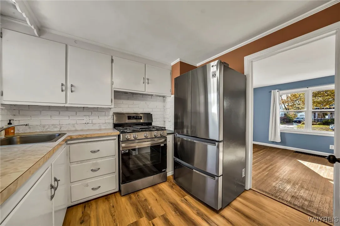 92 Yeager Drive, Cheektowaga, New York 14225, Cheektowaga, New York 14225, 3 Bedrooms Bedrooms, 5 Rooms Rooms,1 BathroomBathrooms,Residential,For Sale,92 Yeager Drive, Cheektowaga, New York 14225,0,B1648695
