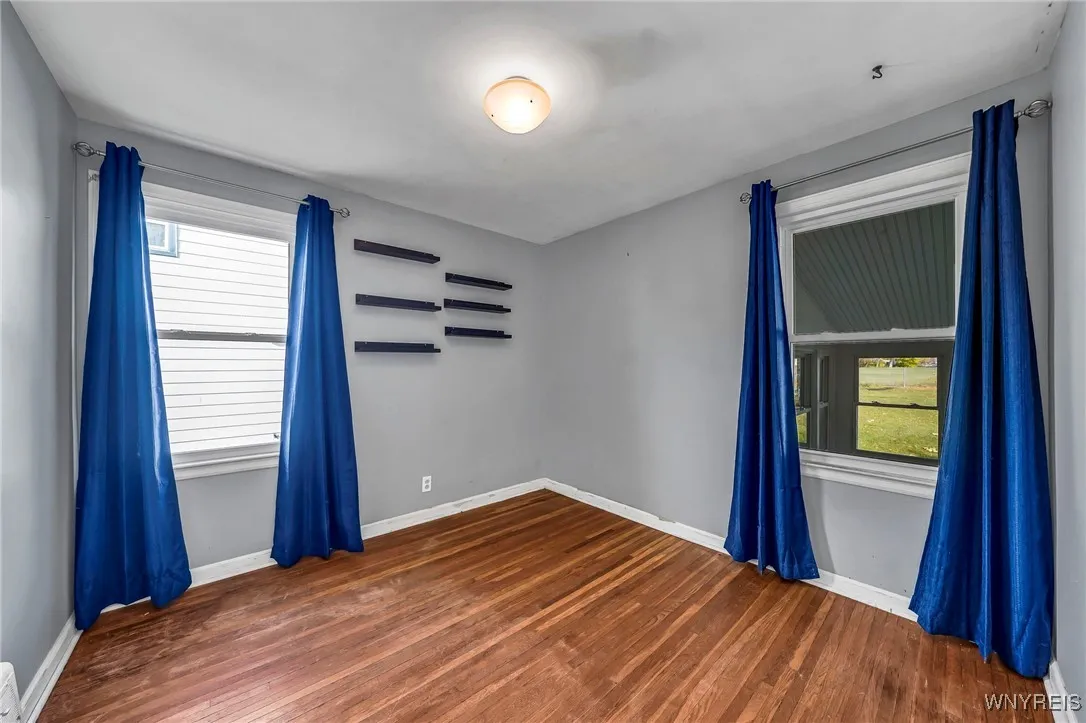 92 Yeager Drive, Cheektowaga, New York 14225, Cheektowaga, New York 14225, 3 Bedrooms Bedrooms, 5 Rooms Rooms,1 BathroomBathrooms,Residential,For Sale,92 Yeager Drive, Cheektowaga, New York 14225,0,B1648695