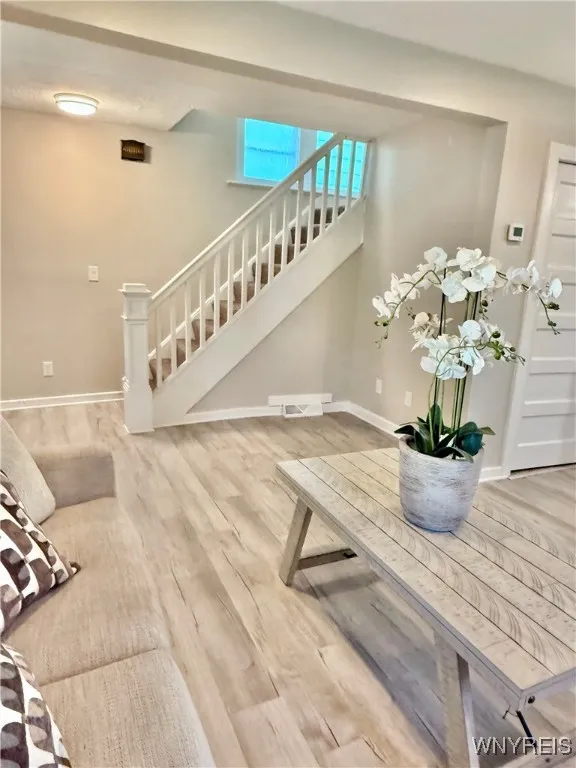 75 Mayer Avenue, Buffalo, New York 14207, Buffalo, New York 14207, 3 Bedrooms Bedrooms, 6 Rooms Rooms,1 BathroomBathrooms,Residential,For Sale,75 Mayer Avenue, Buffalo, New York 14207,0,B1648916