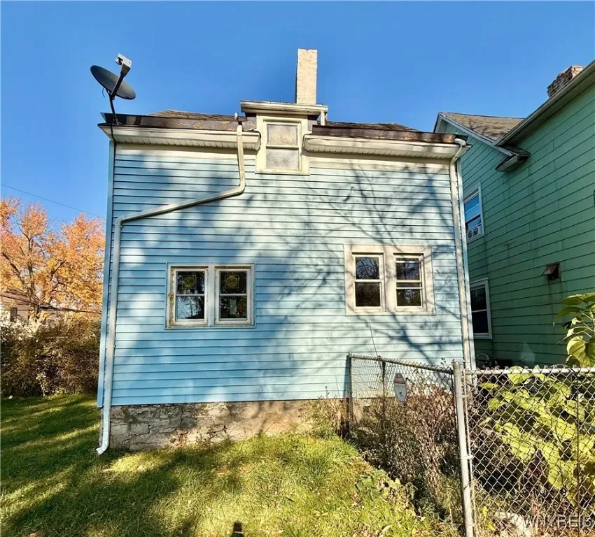 75 Mayer Avenue, Buffalo, New York 14207, Buffalo, New York 14207, 3 Bedrooms Bedrooms, 6 Rooms Rooms,1 BathroomBathrooms,Residential,For Sale,75 Mayer Avenue, Buffalo, New York 14207,0,B1648916