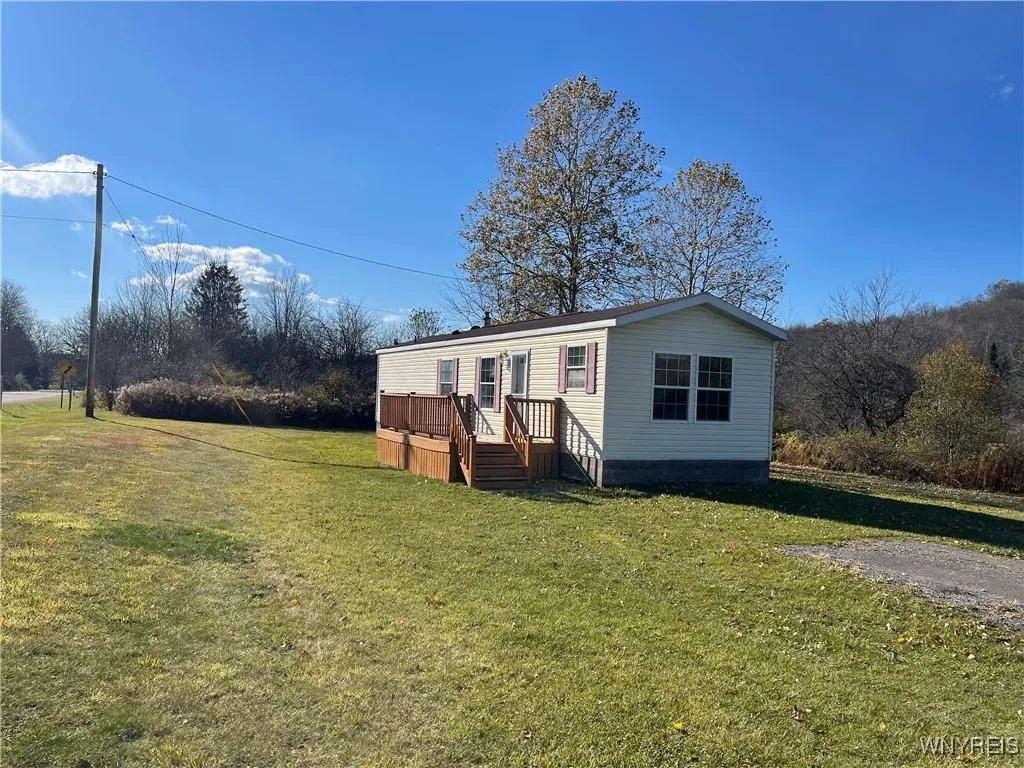 4464 Route 98, Franklinville, New York 14737, Franklinville, New York 14737, 2 Bedrooms Bedrooms, 4 Rooms Rooms,1 BathroomBathrooms,Residential,For Sale,4464 Route 98, Franklinville, New York 14737,0,B1648727