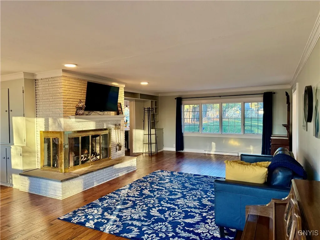 7 Upper Woods Circle, New Hartford, New York 13413, New Hartford, New York 13413, 3 Bedrooms Bedrooms, 10 Rooms Rooms,1 BathroomBathrooms,Residential,For Sale,7 Upper Woods Circle, New Hartford, New York 13413,0,S1649275