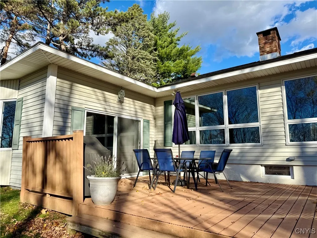 7 Upper Woods Circle, New Hartford, New York 13413, New Hartford, New York 13413, 3 Bedrooms Bedrooms, 10 Rooms Rooms,1 BathroomBathrooms,Residential,For Sale,7 Upper Woods Circle, New Hartford, New York 13413,0,S1649275