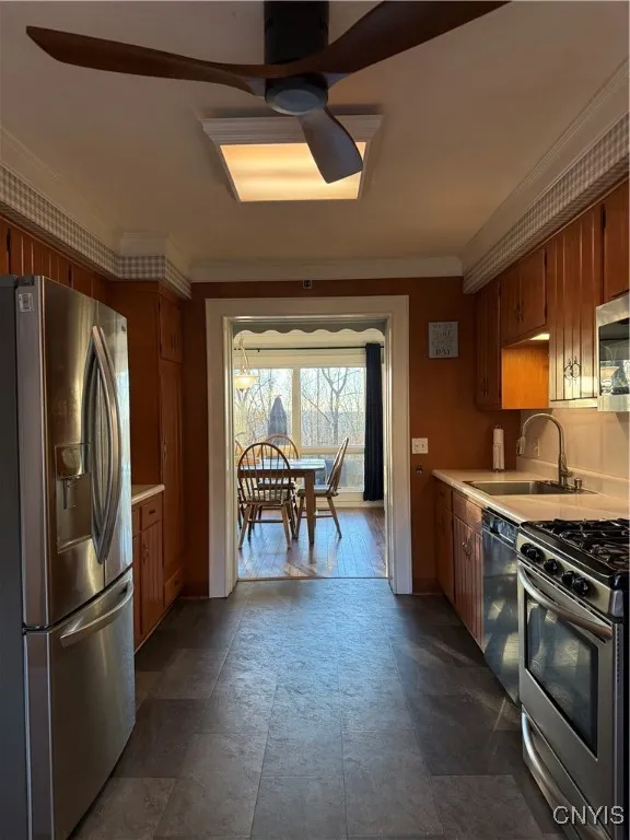 7 Upper Woods Circle, New Hartford, New York 13413, New Hartford, New York 13413, 3 Bedrooms Bedrooms, 10 Rooms Rooms,1 BathroomBathrooms,Residential,For Sale,7 Upper Woods Circle, New Hartford, New York 13413,0,S1649275