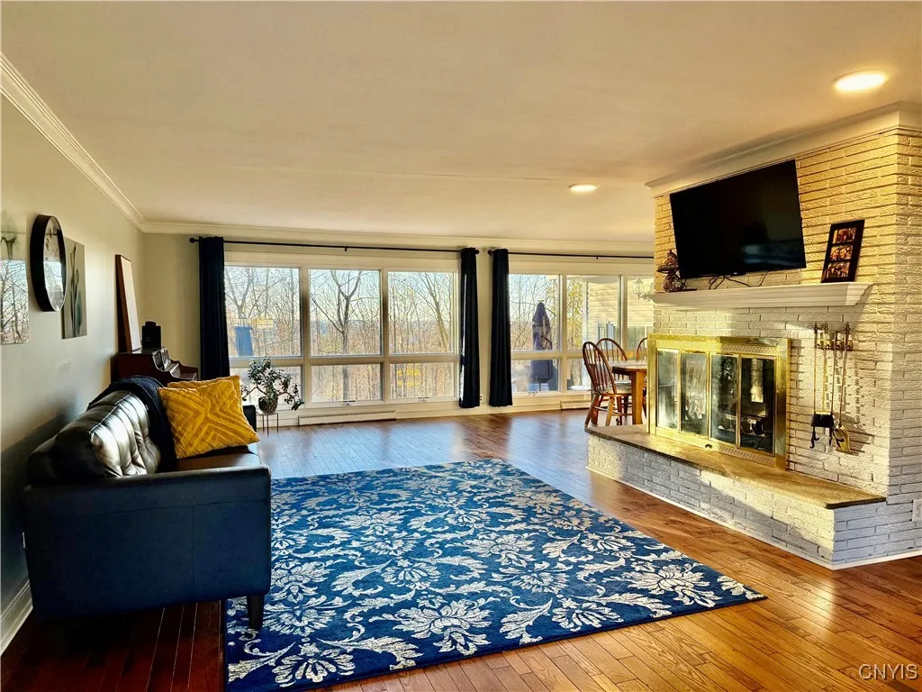 7 Upper Woods Circle, New Hartford, New York 13413, New Hartford, New York 13413, 3 Bedrooms Bedrooms, 10 Rooms Rooms,1 BathroomBathrooms,Residential,For Sale,7 Upper Woods Circle, New Hartford, New York 13413,0,S1649275