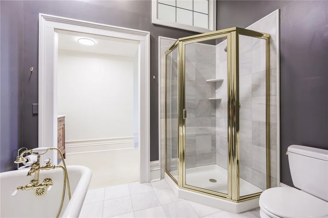 901 East Avenue D, Rochester, New York 14607, Rochester, New York 14607, 2 Bedrooms Bedrooms, 5 Rooms Rooms,2 BathroomsBathrooms,Residential Lease,For Rent,901 East Avenue D, Rochester, New York 14607,0,R1649270