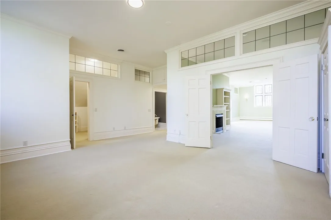 901 East Avenue D, Rochester, New York 14607, Rochester, New York 14607, 2 Bedrooms Bedrooms, 5 Rooms Rooms,2 BathroomsBathrooms,Residential Lease,For Rent,901 East Avenue D, Rochester, New York 14607,0,R1649270