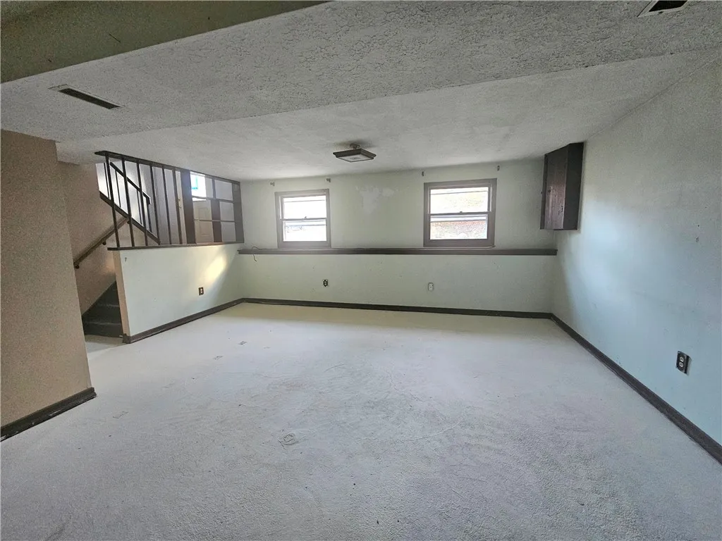 19 Webster Road, Southport, New York 14871, Southport, New York 14871, 3 Bedrooms Bedrooms, 6 Rooms Rooms,1 BathroomBathrooms,Residential,For Sale,19 Webster Road, Southport, New York 14871,0,R1649238