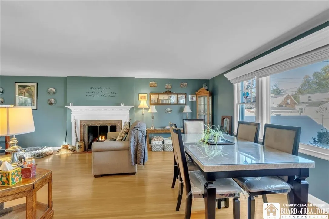 206 Willow Breeze Road, Tonawanda, New York 14223, Tonawanda, New York 14223, 3 Bedrooms Bedrooms, 8 Rooms Rooms,1 BathroomBathrooms,Residential,For Sale,206 Willow Breeze Road, Tonawanda, New York 14223,0,R1648770