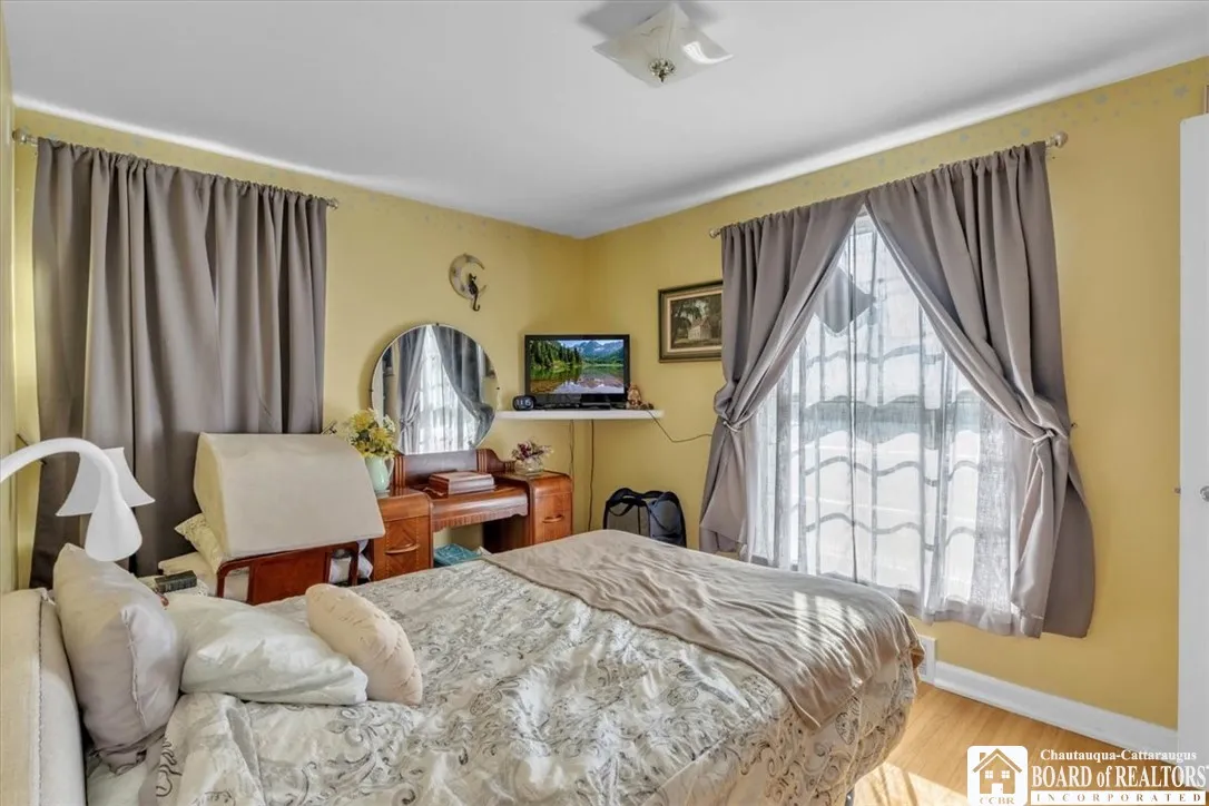 206 Willow Breeze Road, Tonawanda, New York 14223, Tonawanda, New York 14223, 3 Bedrooms Bedrooms, 8 Rooms Rooms,1 BathroomBathrooms,Residential,For Sale,206 Willow Breeze Road, Tonawanda, New York 14223,0,R1648770