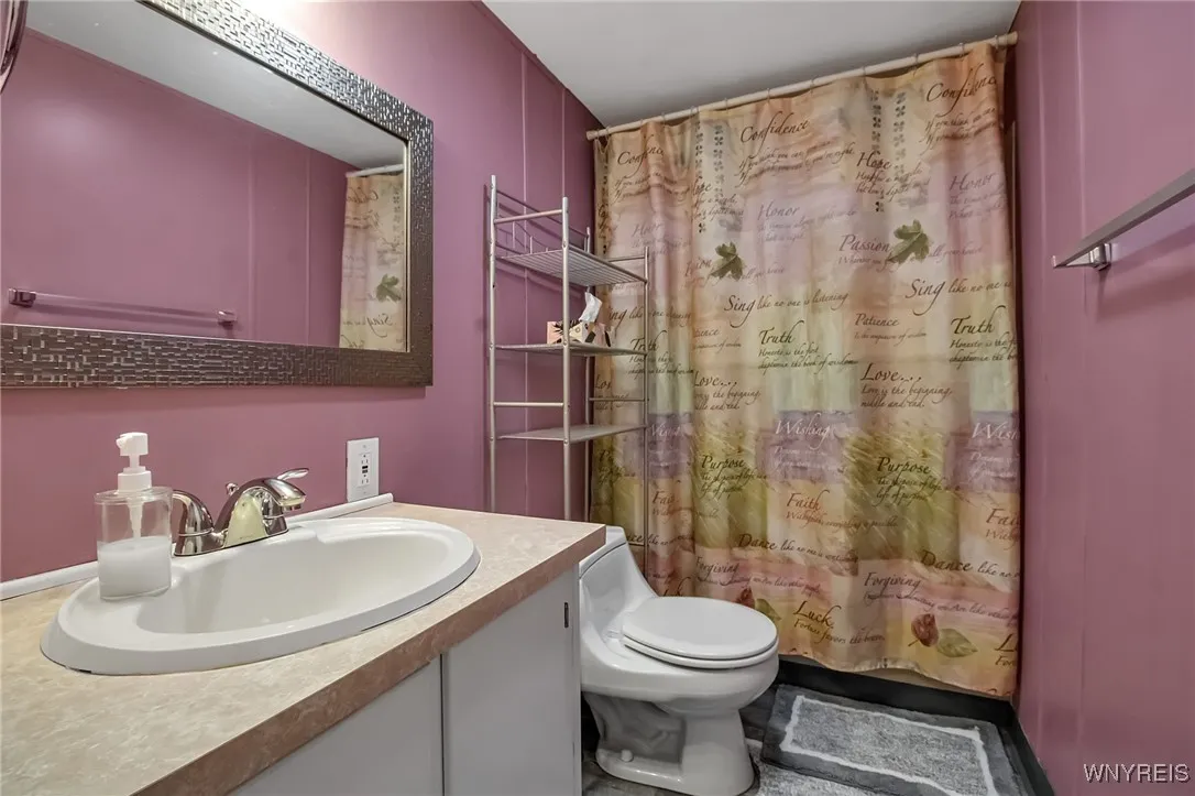 525 Applewood Drive, Lockport Town, New York 14094, Lockport Town, New York 14094, 2 Bedrooms Bedrooms, 5 Rooms Rooms,2 BathroomsBathrooms,Residential,For Sale,525 Applewood Drive, Lockport Town, New York 14094,0,B1649020