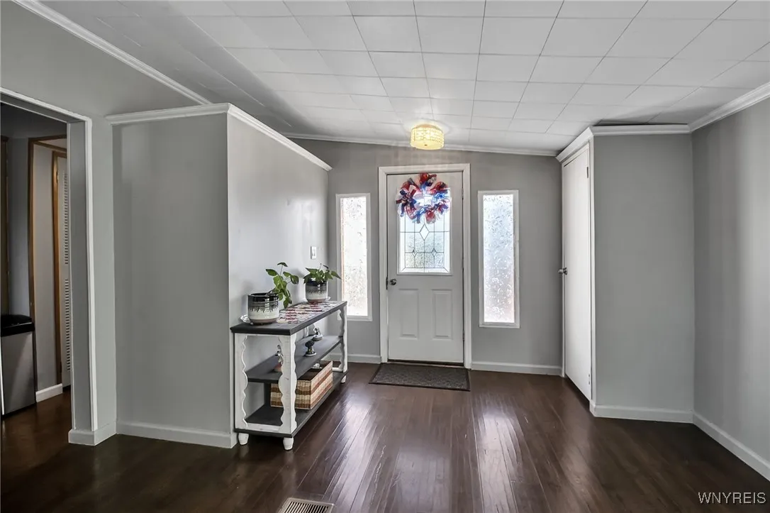 525 Applewood Drive, Lockport Town, New York 14094, Lockport Town, New York 14094, 2 Bedrooms Bedrooms, 5 Rooms Rooms,2 BathroomsBathrooms,Residential,For Sale,525 Applewood Drive, Lockport Town, New York 14094,0,B1649020