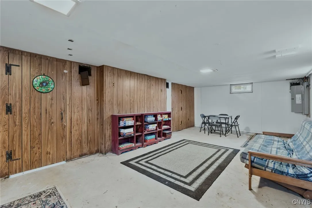 14 South Marvine Avenue, Auburn, New York 13021, Auburn, New York 13021, 5 Bedrooms Bedrooms, 9 Rooms Rooms,1 BathroomBathrooms,Residential,For Sale,14 South Marvine Avenue, Auburn, New York 13021,0,S1648397