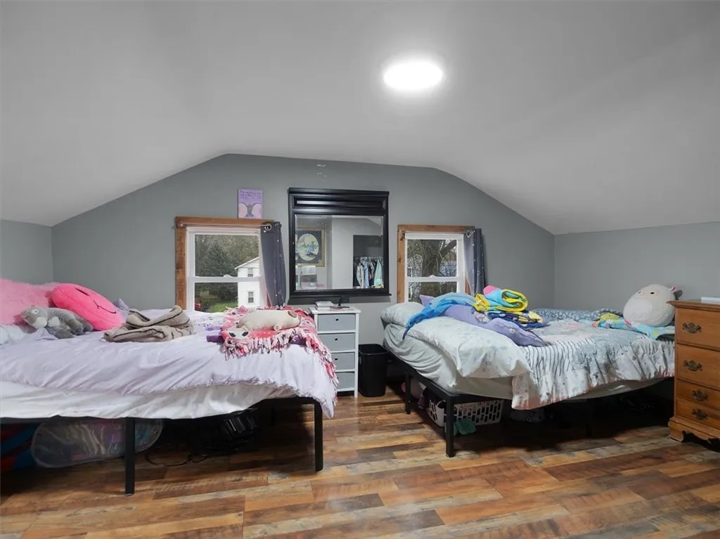 182 Lock Street, Galen, New York 14433, Galen, New York 14433, 3 Bedrooms Bedrooms, 6 Rooms Rooms,1 BathroomBathrooms,Residential,For Sale,182 Lock Street, Galen, New York 14433,0,R1649290