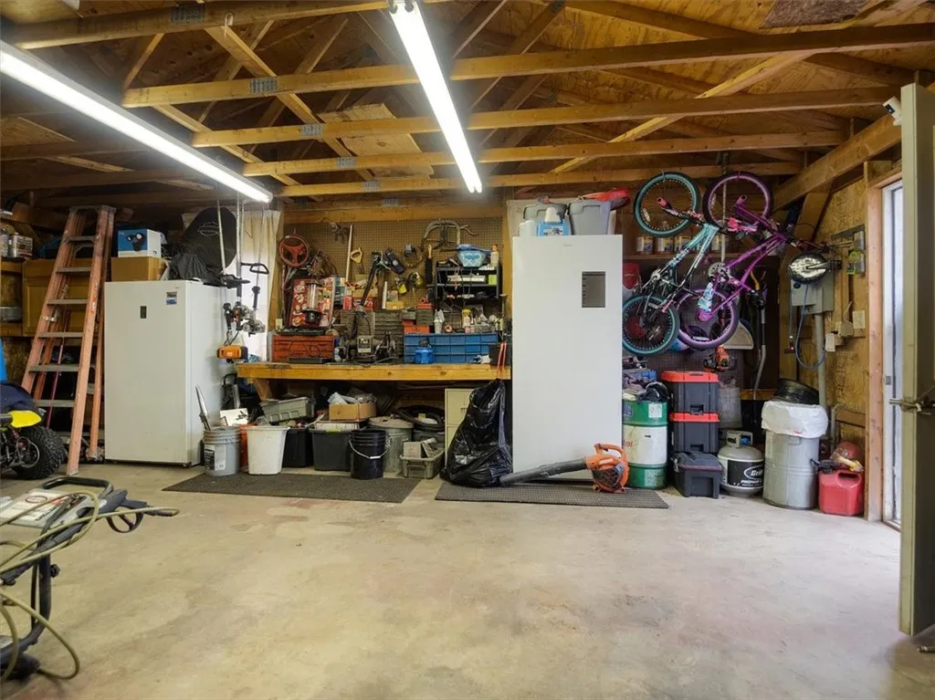 182 Lock Street, Galen, New York 14433, Galen, New York 14433, 3 Bedrooms Bedrooms, 6 Rooms Rooms,1 BathroomBathrooms,Residential,For Sale,182 Lock Street, Galen, New York 14433,0,R1649290