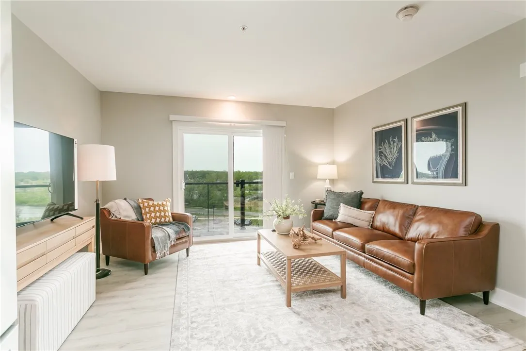 205 Lakeshore Drive 508, Canandaigua City, New Yor, Canandaigua City, New York 14424, 2 Bedrooms Bedrooms, 5 Rooms Rooms,1 BathroomBathrooms,Residential Lease,For Rent,205 Lakeshore Drive 508, Canandaigua City, New Yor,0,R1649293