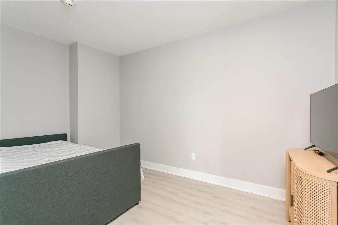 205 Lakeshore Drive 508, Canandaigua City, New Yor, Canandaigua City, New York 14424, 2 Bedrooms Bedrooms, 5 Rooms Rooms,1 BathroomBathrooms,Residential Lease,For Rent,205 Lakeshore Drive 508, Canandaigua City, New Yor,0,R1649293