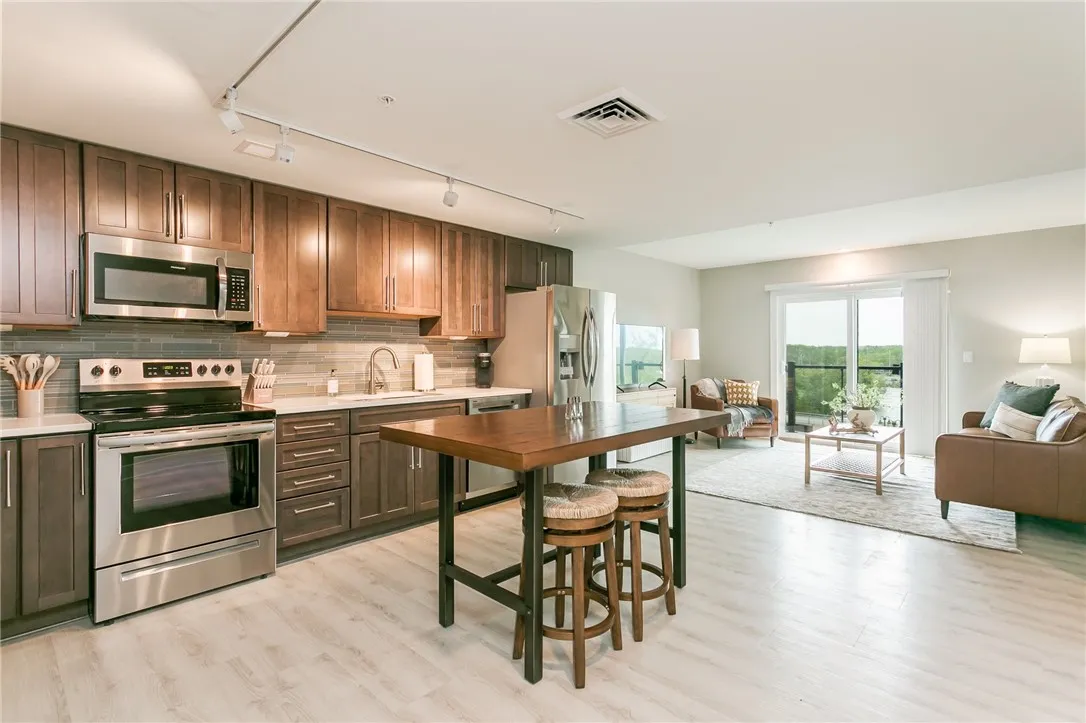 205 Lakeshore Drive 508, Canandaigua City, New Yor, Canandaigua City, New York 14424, 2 Bedrooms Bedrooms, 5 Rooms Rooms,1 BathroomBathrooms,Residential Lease,For Rent,205 Lakeshore Drive 508, Canandaigua City, New Yor,0,R1649293