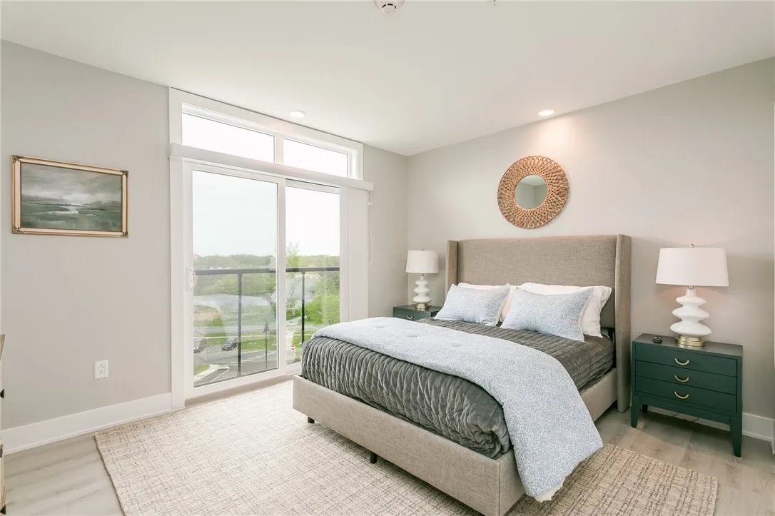 205 Lakeshore Drive 508, Canandaigua City, New Yor, Canandaigua City, New York 14424, 2 Bedrooms Bedrooms, 5 Rooms Rooms,1 BathroomBathrooms,Residential Lease,For Rent,205 Lakeshore Drive 508, Canandaigua City, New Yor,0,R1649293