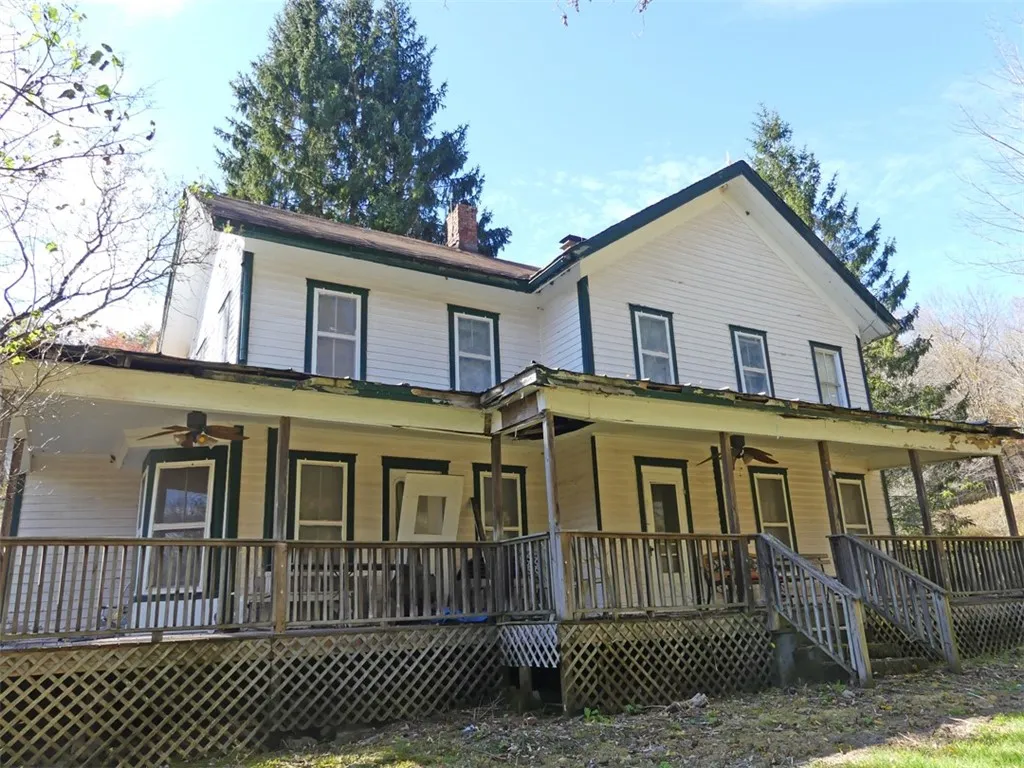 606 Bussey Hollow Road, Andes, New York 13731, Andes, New York 13731, 4 Bedrooms Bedrooms, 10 Rooms Rooms,2 BathroomsBathrooms,Residential,For Sale,606 Bussey Hollow Road, Andes, New York 13731,0,R1649309