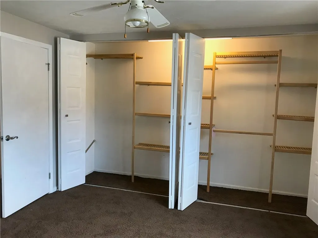 265 Bay Village Drive, Irondequoit, New York 14609, Irondequoit, New York 14609, 2 Bedrooms Bedrooms, 5 Rooms Rooms,2 BathroomsBathrooms,Residential,For Sale,265 Bay Village Drive, Irondequoit, New York 14609,0,R1649289