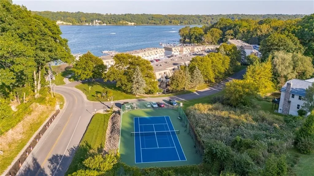 265 Bay Village Drive, Irondequoit, New York 14609, Irondequoit, New York 14609, 2 Bedrooms Bedrooms, 5 Rooms Rooms,2 BathroomsBathrooms,Residential,For Sale,265 Bay Village Drive, Irondequoit, New York 14609,0,R1649289