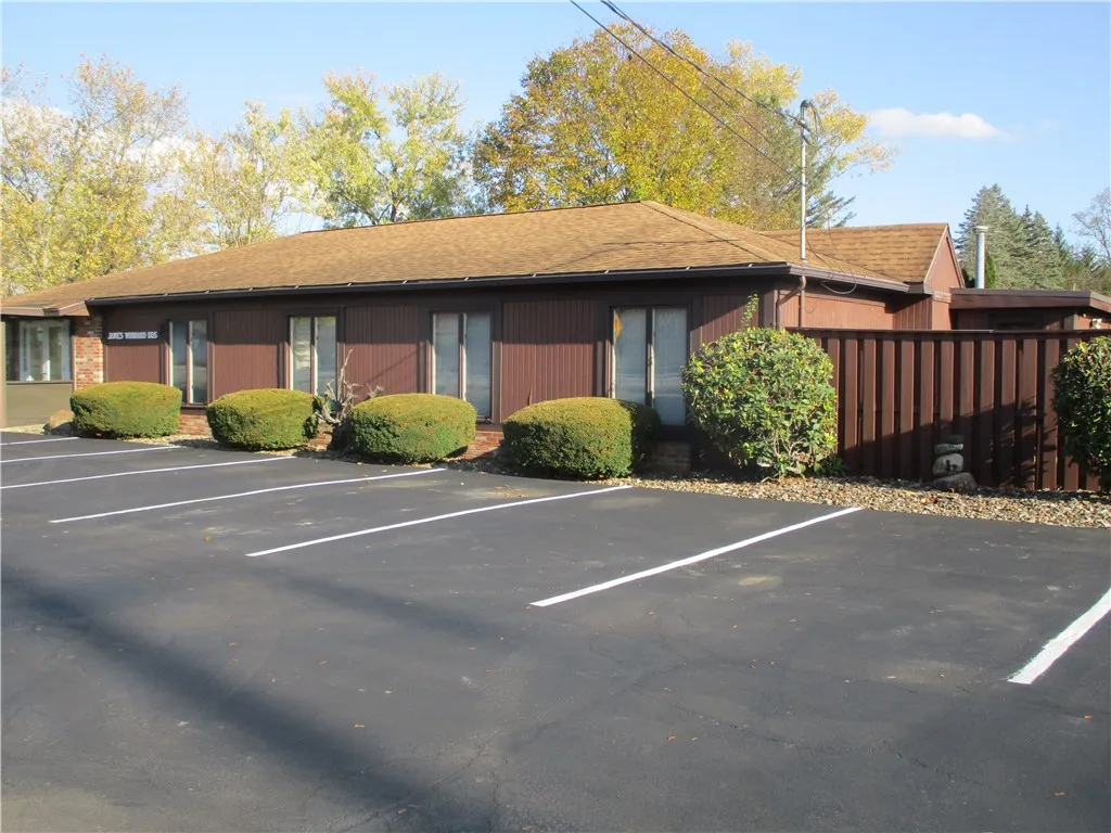2860 Westinghouse Road, Horseheads, New York 14845, Horseheads, New York 14845, ,Commercial Sale,For Sale,2860 Westinghouse Road, Horseheads, New York 14845,0,R1646346