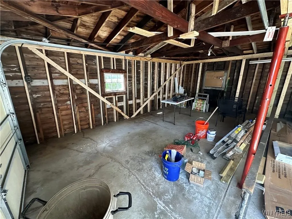 40 Oehman Boulevard, Cheektowaga, New York 14225, Cheektowaga, New York 14225, 4 Bedrooms Bedrooms, 8 Rooms Rooms,1 BathroomBathrooms,Residential Lease,For Rent,40 Oehman Boulevard, Cheektowaga, New York 14225,0,B1648375