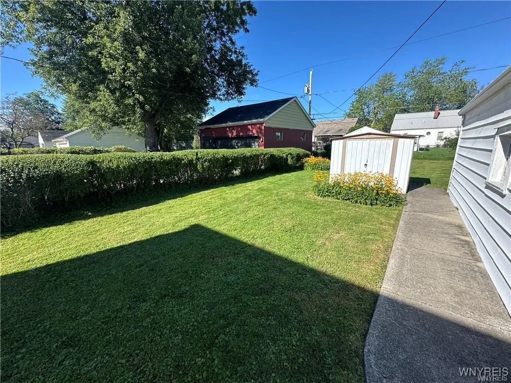 40 Oehman Boulevard, Cheektowaga, New York 14225, Cheektowaga, New York 14225, 4 Bedrooms Bedrooms, 8 Rooms Rooms,1 BathroomBathrooms,Residential Lease,For Rent,40 Oehman Boulevard, Cheektowaga, New York 14225,0,B1648375