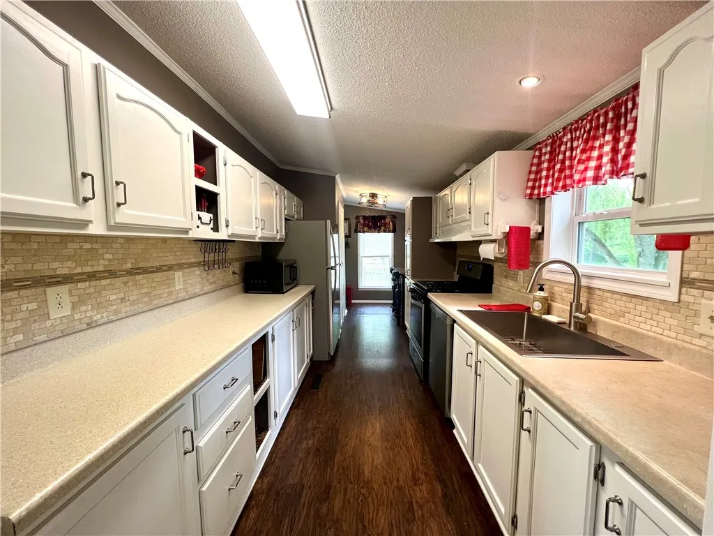 1921 Ray Roberts Road, Reading, New York 14891, Reading, New York 14891, 3 Bedrooms Bedrooms, 8 Rooms Rooms,2 BathroomsBathrooms,Residential,For Sale,1921 Ray Roberts Road, Reading, New York 14891,0,R1649311