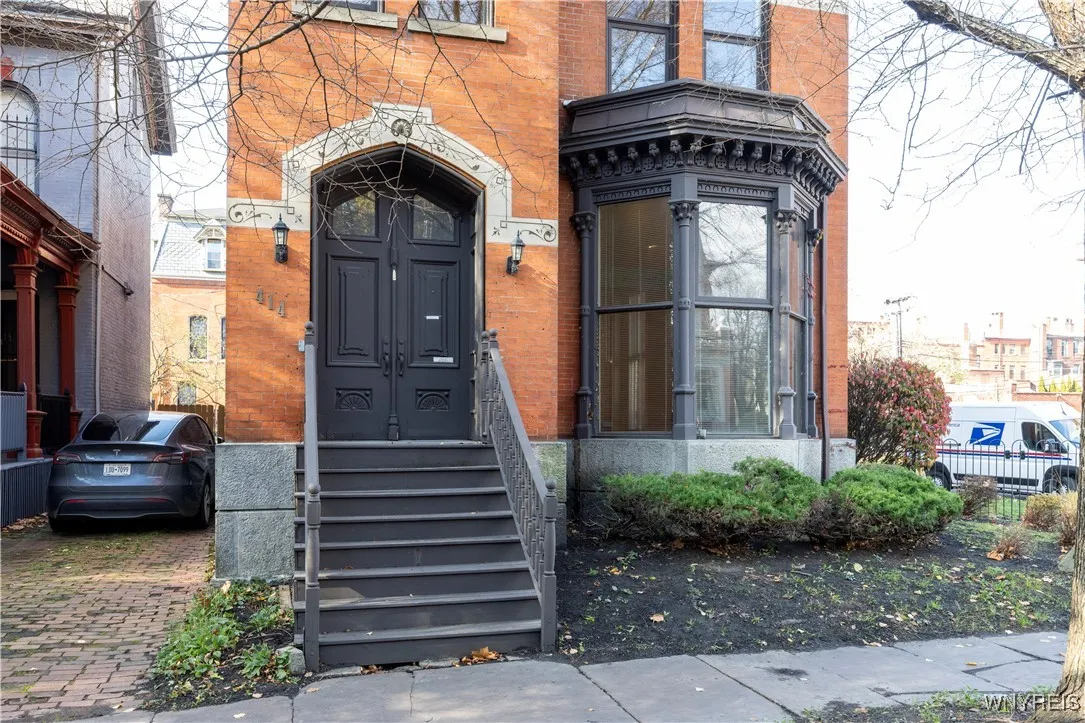 414 Franklin Street 3, Buffalo, New York 14202, Buffalo, New York 14202, 1 Bedroom Bedrooms, 4 Rooms Rooms,1 BathroomBathrooms,Residential Lease,For Rent,414 Franklin Street 3, Buffalo, New York 14202,0,B1649261