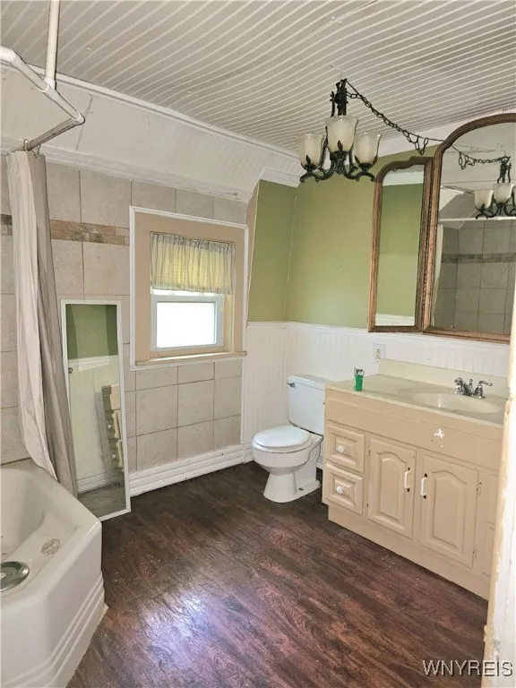 174 Fletcher Street, Tonawanda, New York 14150, Tonawanda, New York 14150, 5 Bedrooms Bedrooms, ,2 BathroomsBathrooms,Residential,For Sale,174 Fletcher Street, Tonawanda, New York 14150,0,B1649228