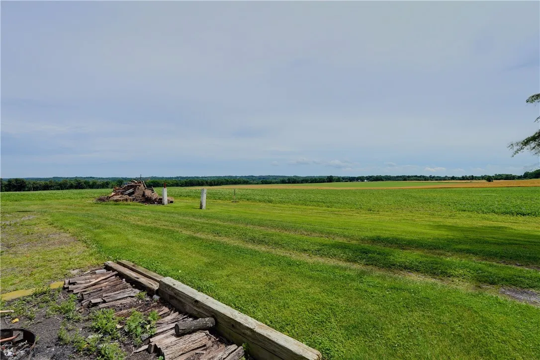 1621 Bragg Street, Lima, New York 14485, Lima, New York 14485, 4 Bedrooms Bedrooms, 10 Rooms Rooms,2 BathroomsBathrooms,Residential,For Sale,1621 Bragg Street, Lima, New York 14485,0,R1648996