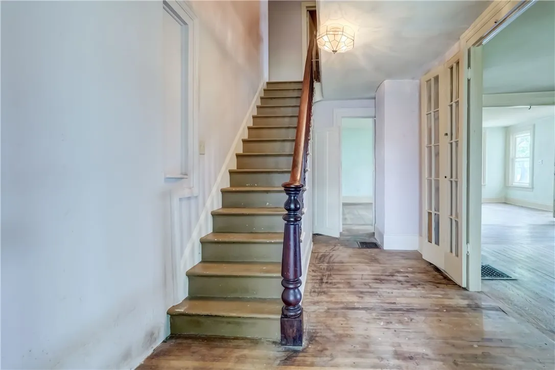 1621 Bragg Street, Lima, New York 14485, Lima, New York 14485, 4 Bedrooms Bedrooms, 10 Rooms Rooms,2 BathroomsBathrooms,Residential,For Sale,1621 Bragg Street, Lima, New York 14485,0,R1648996