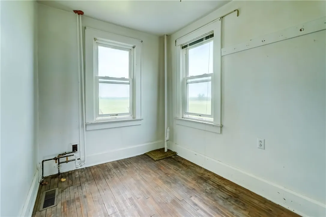 1621 Bragg Street, Lima, New York 14485, Lima, New York 14485, 4 Bedrooms Bedrooms, 10 Rooms Rooms,2 BathroomsBathrooms,Residential,For Sale,1621 Bragg Street, Lima, New York 14485,0,R1648996