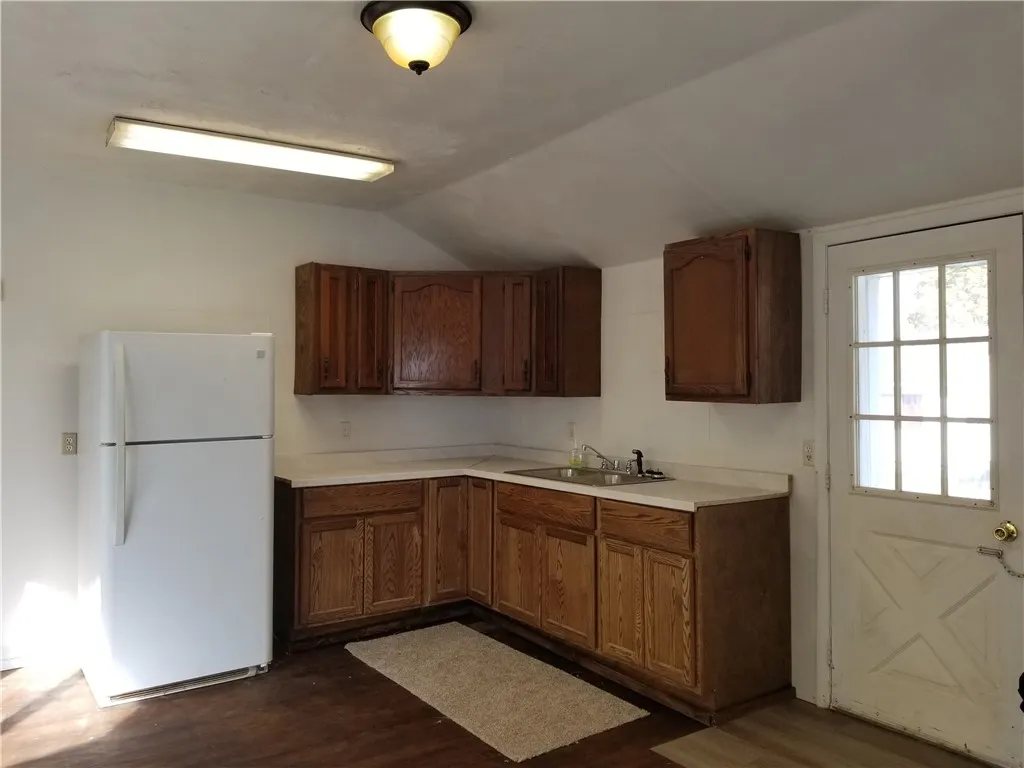 52 Eagle Street, Mt Morris, New York 14510, Mt Morris, New York 14510, 4 Bedrooms Bedrooms, 6 Rooms Rooms,2 BathroomsBathrooms,Residential,For Sale,52 Eagle Street, Mt Morris, New York 14510,0,R1648931