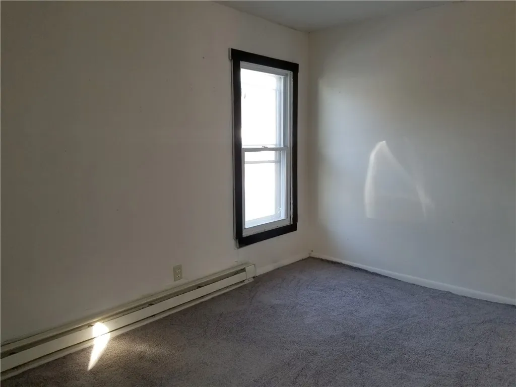 52 Eagle Street, Mt Morris, New York 14510, Mt Morris, New York 14510, 4 Bedrooms Bedrooms, 6 Rooms Rooms,2 BathroomsBathrooms,Residential,For Sale,52 Eagle Street, Mt Morris, New York 14510,0,R1648931