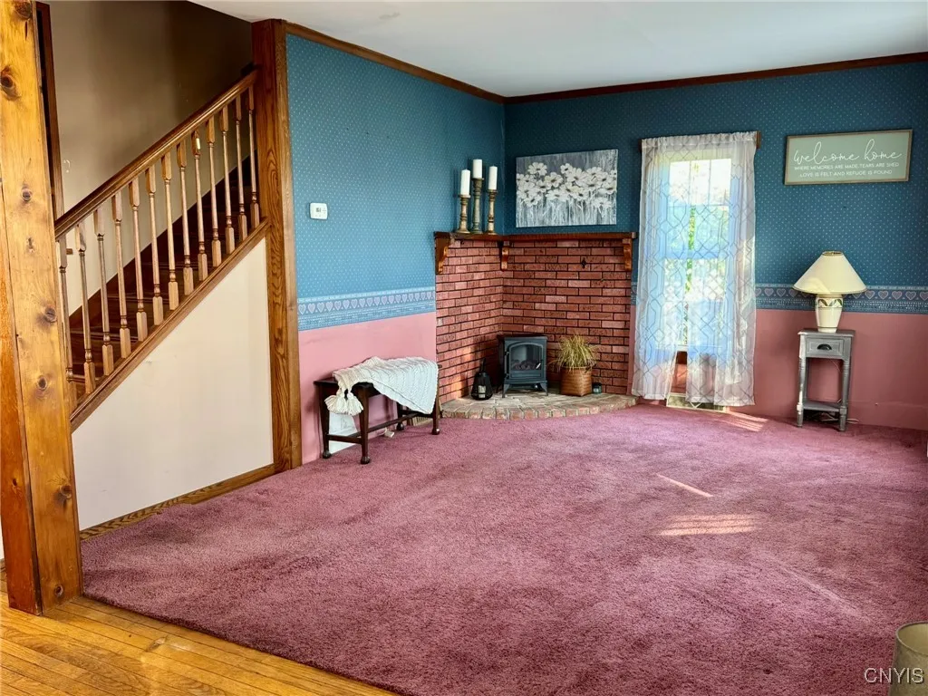 35 Elm Street, Kirkland, New York 13323, Kirkland, New York 13323, 5 Bedrooms Bedrooms, ,3 BathroomsBathrooms,Residential,For Sale,35 Elm Street, Kirkland, New York 13323,0,S1649329
