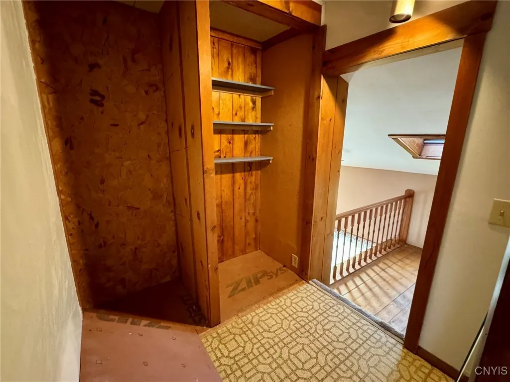 35 Elm Street, Kirkland, New York 13323, Kirkland, New York 13323, 5 Bedrooms Bedrooms, ,3 BathroomsBathrooms,Residential,For Sale,35 Elm Street, Kirkland, New York 13323,0,S1649329