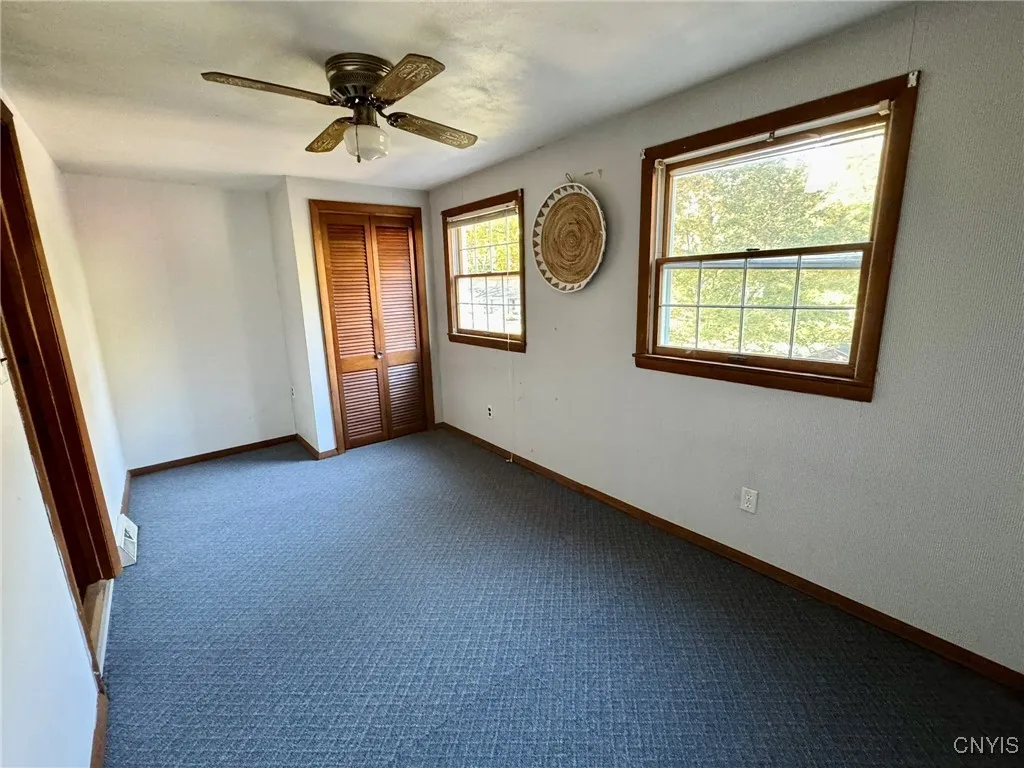 35 Elm Street, Kirkland, New York 13323, Kirkland, New York 13323, 5 Bedrooms Bedrooms, ,3 BathroomsBathrooms,Residential,For Sale,35 Elm Street, Kirkland, New York 13323,0,S1649329