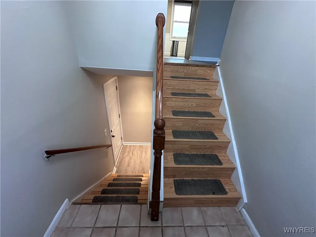 134 Roycroft Drive, West Seneca, New York 14224, West Seneca, New York 14224, 3 Bedrooms Bedrooms, 6 Rooms Rooms,2 BathroomsBathrooms,Residential,For Sale,134 Roycroft Drive, West Seneca, New York 14224,0,B1648789