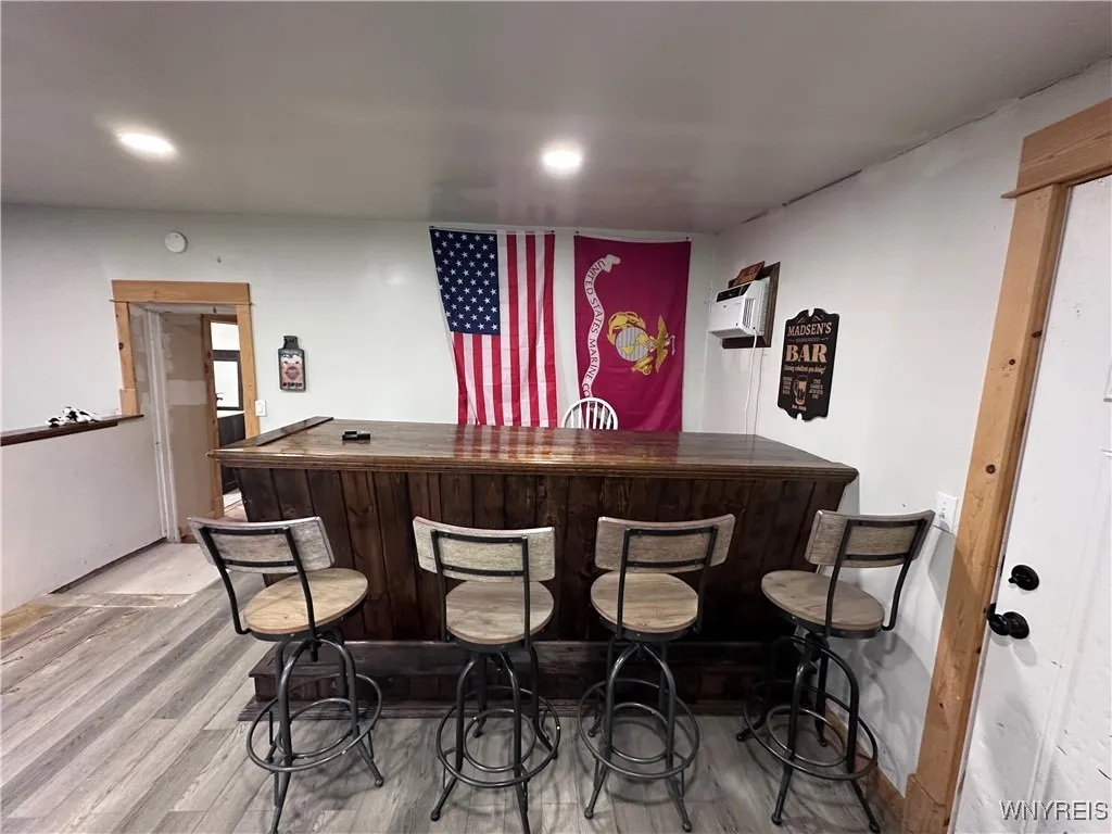 134 Roycroft Drive, West Seneca, New York 14224, West Seneca, New York 14224, 3 Bedrooms Bedrooms, 6 Rooms Rooms,2 BathroomsBathrooms,Residential,For Sale,134 Roycroft Drive, West Seneca, New York 14224,0,B1648789