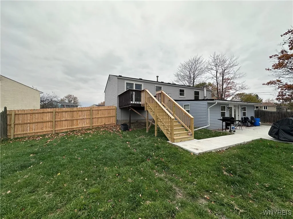 134 Roycroft Drive, West Seneca, New York 14224, West Seneca, New York 14224, 3 Bedrooms Bedrooms, 6 Rooms Rooms,2 BathroomsBathrooms,Residential,For Sale,134 Roycroft Drive, West Seneca, New York 14224,0,B1648789