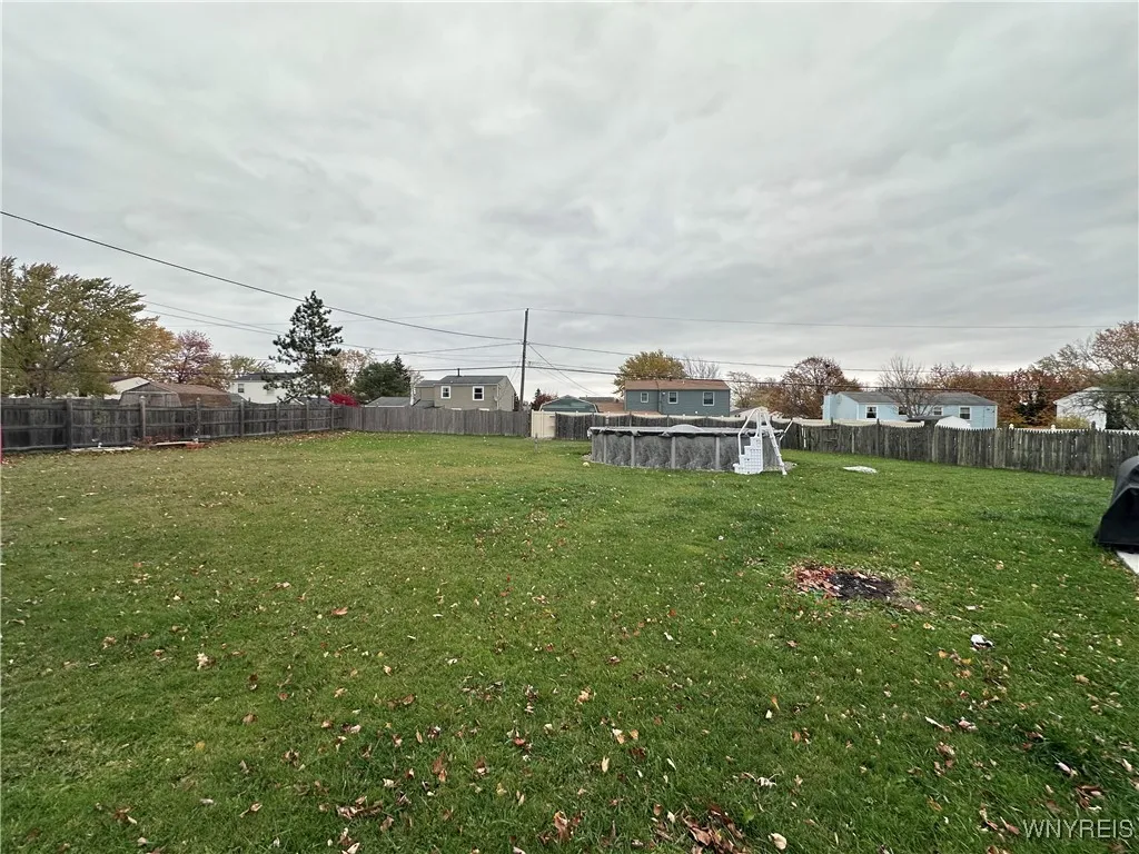 134 Roycroft Drive, West Seneca, New York 14224, West Seneca, New York 14224, 3 Bedrooms Bedrooms, 6 Rooms Rooms,2 BathroomsBathrooms,Residential,For Sale,134 Roycroft Drive, West Seneca, New York 14224,0,B1648789