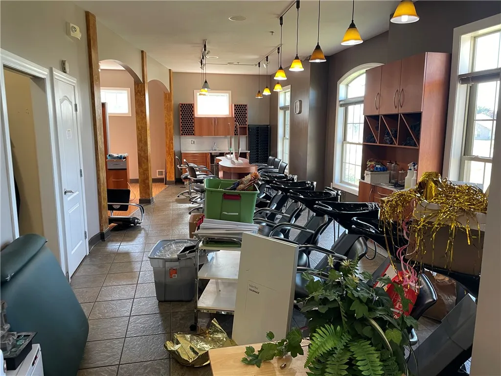 2860 Buffalo Rd, Gates, New York 14624, Gates, New York 14624, ,Commercial Sale,For Sale,2860 Buffalo Rd, Gates, New York 14624,0,R1649322